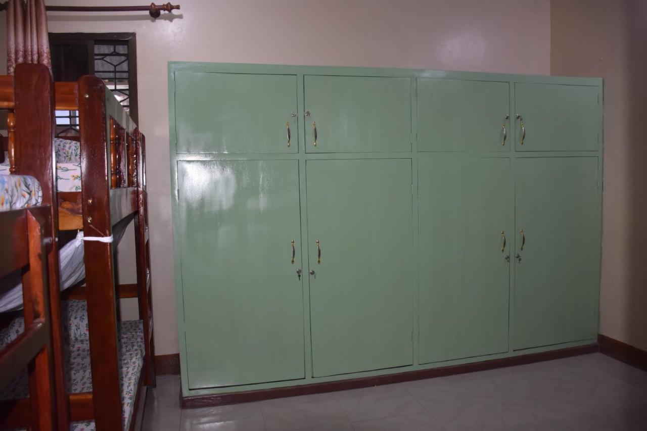 Bed and Breakfast L&J Modern Backpackers Kinondoni Daressalam Exterior foto